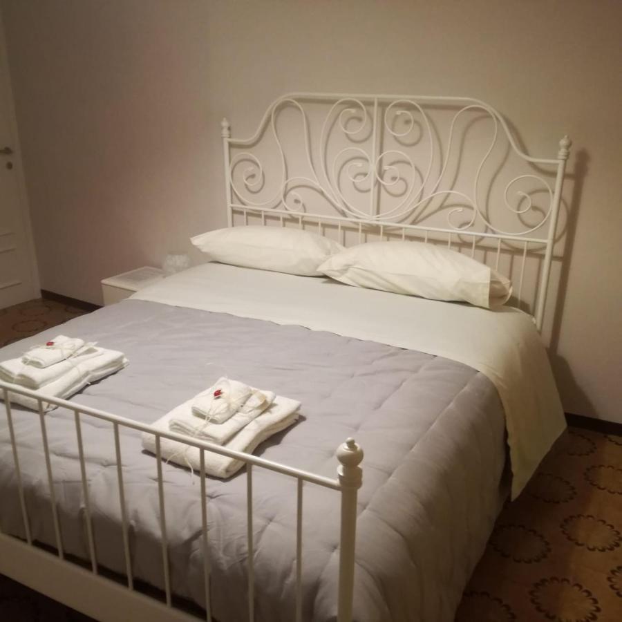B&B Porta Girone Civitanova Alta Eksteriør billede