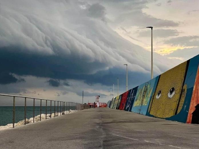 B&B Porta Girone Civitanova Alta Eksteriør billede